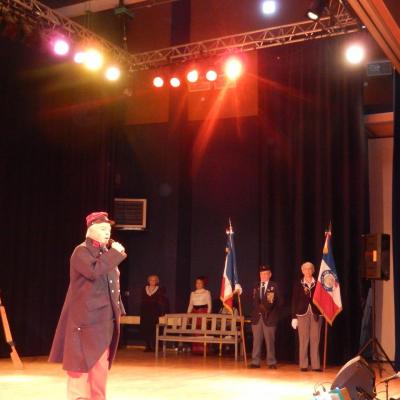 Dimanche 14 décembre 2014 à la Tour de Salvagny présentation du spectacle de la Clé des Chants en hommage aux 